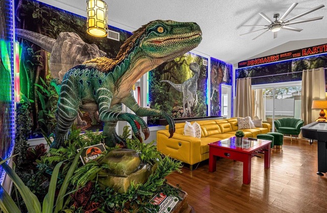 1st Animatronic Dinosaur Villa