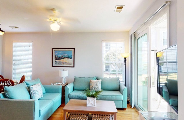 1st Floor 2 BR Villa - Beautiful Views - Sandpiper 56A
