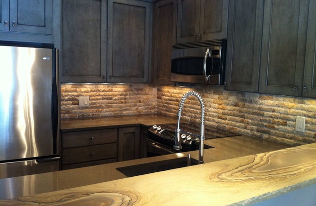 2/2 Condo on the River - Vail/Beaver Creek/Edwards - Views and Convenience!