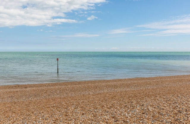 2 b&b 40 Percent off Weekly Half Price Monthly