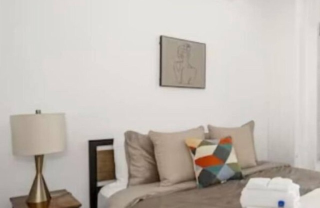 2 bath| Prkg+Gym+Sauna|Playhouse SQ|+30 Day