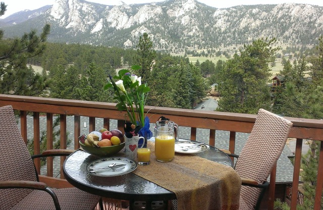 2 Bdrm Black Canyon Chalet - Perfect Location, Amazing Views!