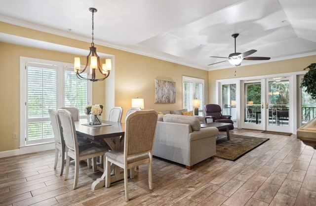 2 bed villa with landscape view- Only a short walk to beach in Palmetto Dunes