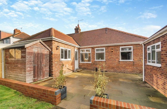 2 bedroom accommodation in Bridlington