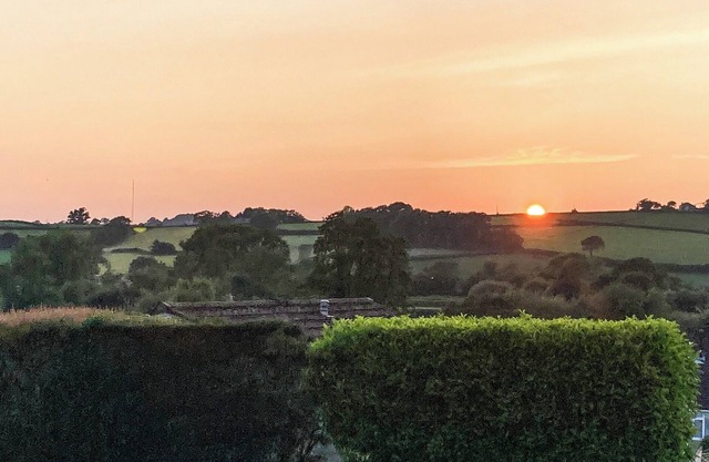 2 bedroom accommodation in Axminster