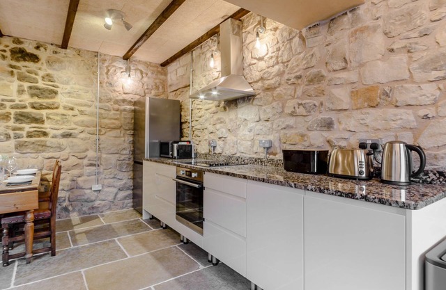 2 bedroom accommodation in North Sunderland, Seahouses