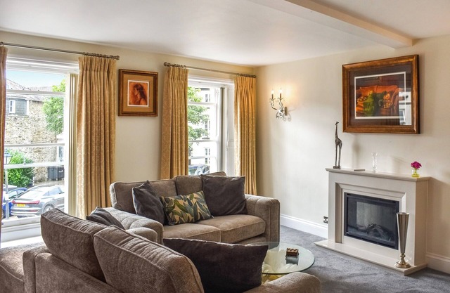 2 bedroom accommodation in Tavistock