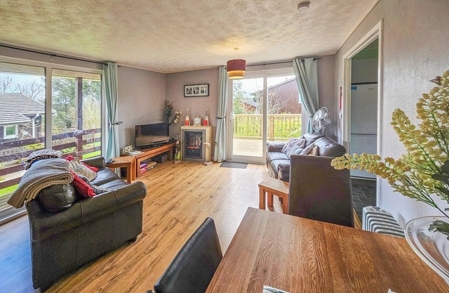 2 bedroom accommodation in Woolsery, near Hartland