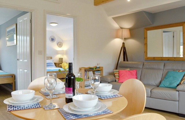 2 bedroom accommodation in Chideock