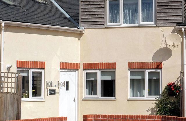 2 bedroom accommodation in Weymouth