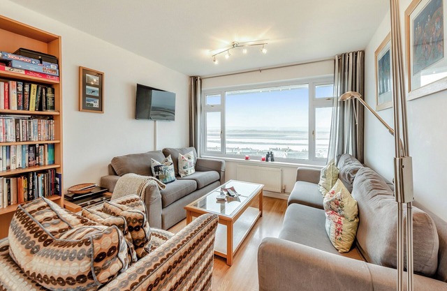 2 bedroom accommodation in Appledore, Bideford