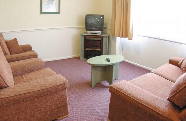 2 bedroom accommodation in Brixham