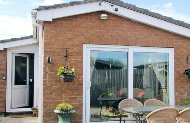 2 bedroom accommodation in Anderby Creek, near Skegness