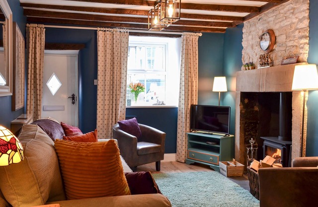 2 bedroom accommodation in Tideswell, near Buxton