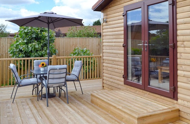 2 bedroom accommodation in Wilberfoss, near York