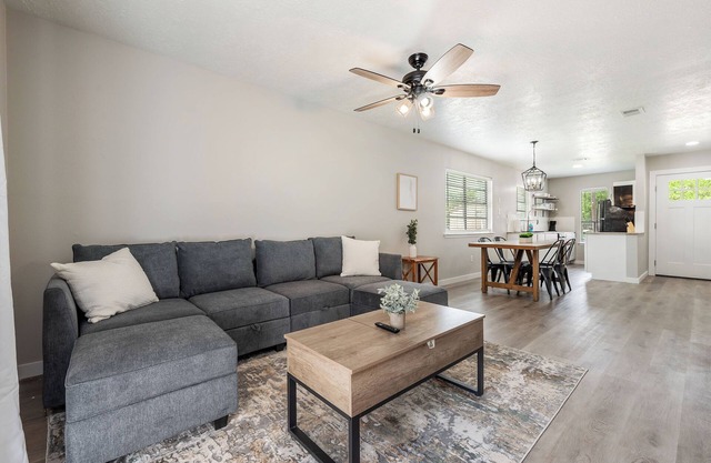 2 Bedroom Aggie Game Day Rental
