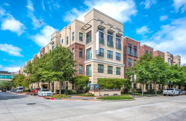2-bedroom apartment near the fantastic Woodlands Waterway