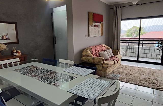 2-bedroom apartment, beach block with garage