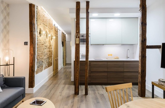 2-bedroom apartment in Madrid's center - Temporary Accomodation