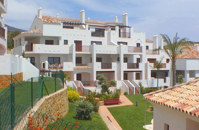 2 Bedroom Apartments on Private Gated Development