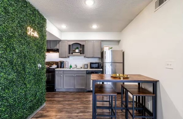 2-bedroom Apt in Med Center NRG