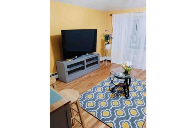 2 Bedroom Apt near JFK, Queens, NY.