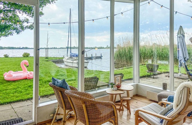 2 bedroom beautiful home in Reeuwijk