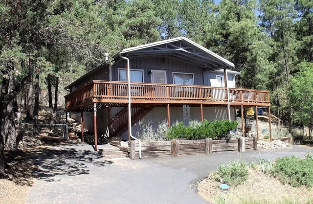 2-bedroom cabin just 5 minutes to The Links at Sierra Blanca