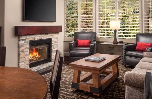 2 Bedroom Condo at Marriott Streamside Evergreen, Vail!