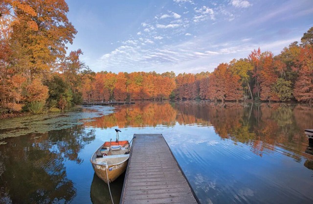 2 Bedroom Condo w/Full Kitchen on Lake Marion!