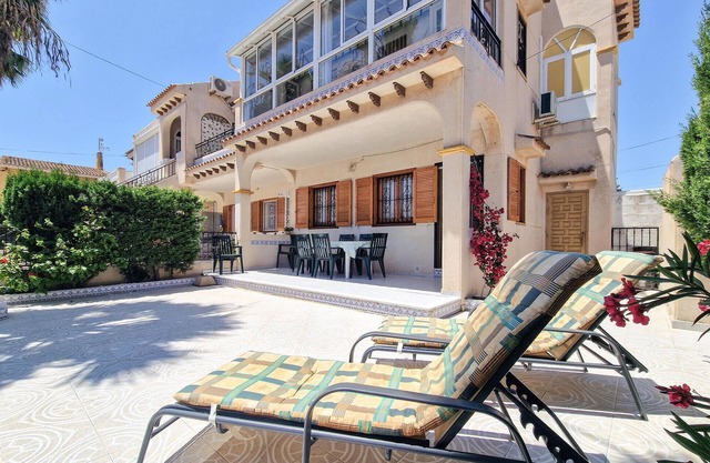 2 bedroom cozy home in Torrevieja