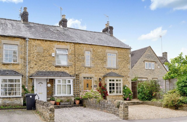 2 bedroom accommodation in Bourton-on-the-Water