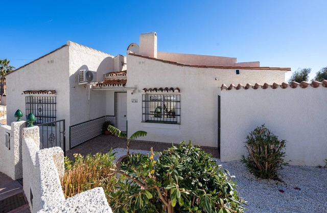 2 Bedroom House, Panoramic Sea Views, El Faro
