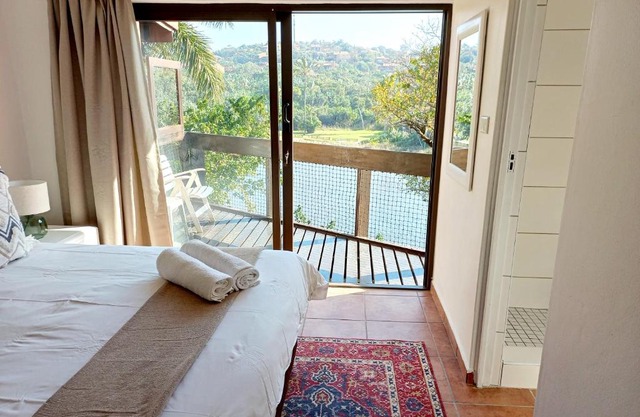 2 Bedroom Lagoon Villa Sanlameer Estate, with water tank & UPS