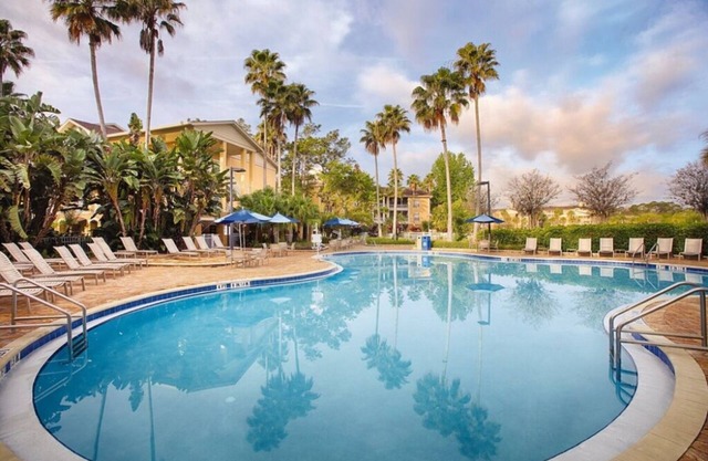 2 Bedroom Lockoff Suite at Cypress Palms, 10 Min from Disney!