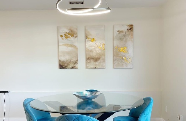 2 Bedroom Modern Suite in Port Coquitlam