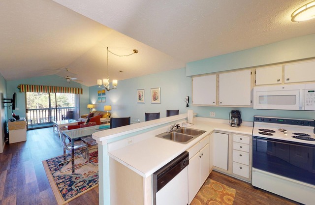 2 Bedroom Villa Pawleys Island at True Blue