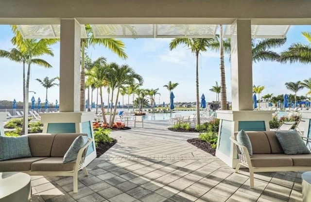 2 BR waterfront home, in resort community w/pickleball, tennis, pool, gym, bocce