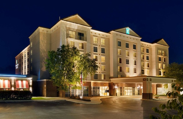 2 Connecting Suites at a Hotel