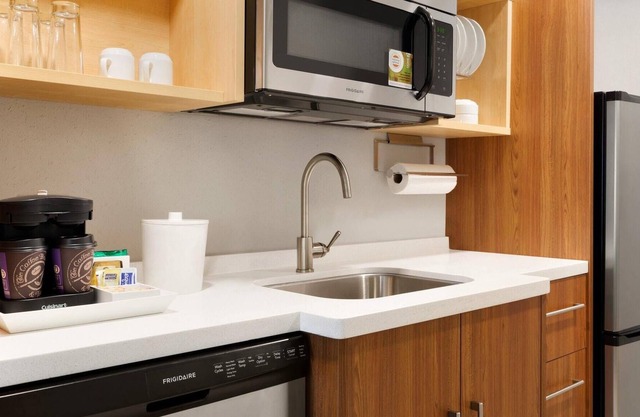 2 Connecting Suites at a Hotel