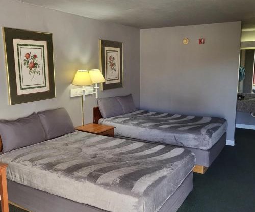 2 Full Bed Private Room 130