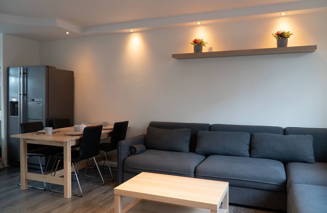 2 Luxury 4 bedroom near feyenoord/Ahoy Rotterdam