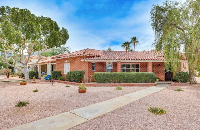 2 Mi to Dtwn: Phoenix Getaway w/Patio