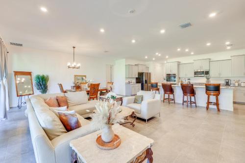 2 Mi to Golf! Punta Gorda Gem with Pet-Friendly Yard