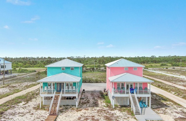 2 Ocean View Houses in Fort Morgan! New 4 Square Game, Beach & Pool 50 Steps!