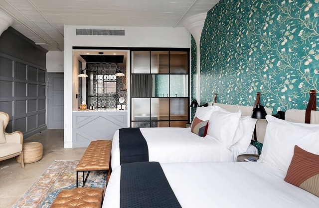 2 Pet-friendly Double Rooms at Arrive Memphis, Near Elvis Statue!