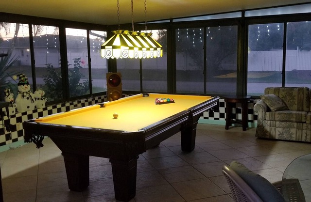 2 Private Rooms with Pool and Billards!