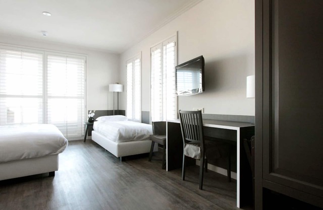 2 Relaxing Haven Near Naarderbos Trails, Nature Reserve & Cultural Attractions