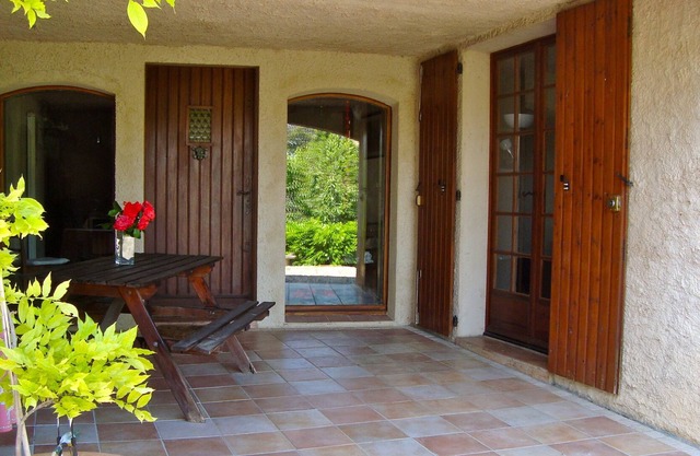 2 rooms 42m2 + PATIO + POOL