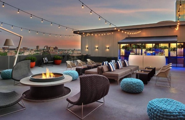 2 Stylish Stays in City Skyline Hotel & Back Bay Views - Chic and Spacious